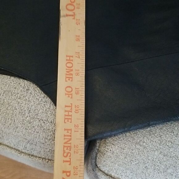 Leather Biker / Dress Vest XL  great condition black like new - Picture 3 of 7